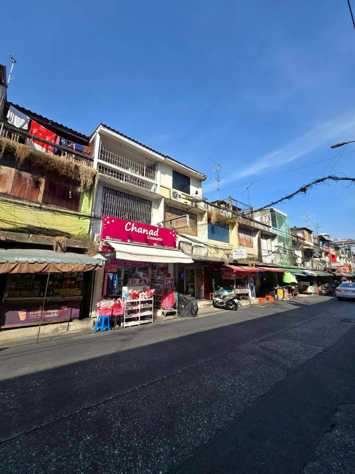 ขายอาคารพาณิชย์สุขุมวิท อโศก ทองหล่อ : ขายอาคารพาณิชย์ 2.5 ชั้น ซอยปรีดีพนมยงค์ 2 ทำเลดี ใจกลางแหล่งธุรกิจ ใกล้ BTS พระโขนง (N.2016)