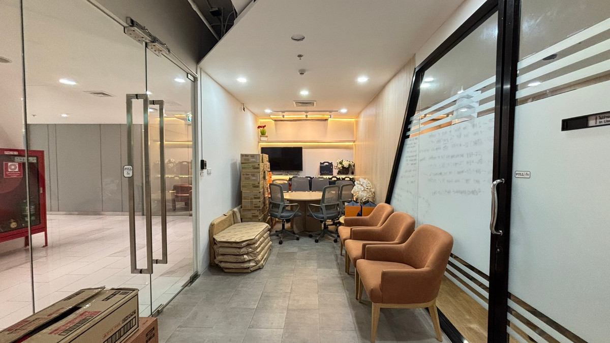 ให้เช่าสำนักงานวงเวียนใหญ่ เจริญนคร : ให้เช่า ออฟฟิศ ใกล้ ICON SIAM ติด BTS เจริญนคร เดินทางสะดวกมาก  ⛳️ FREE บริการจัดหาออฟฟิศ แนว BTS/MRT ทุก LOCATIONS เริ่ม 1-50 คน