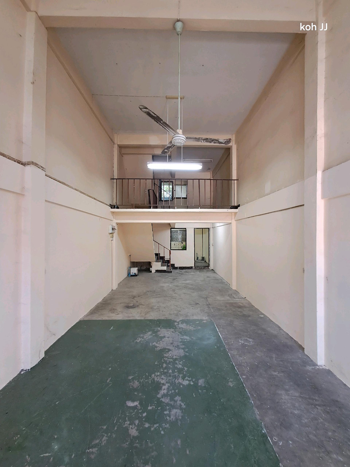 For RentShop HouseSamut Prakan,Samrong : Shophouse for rent, prime location! 4.5 floors, Soi Wat Dan 28 – cheapest price in this area, only 8,500