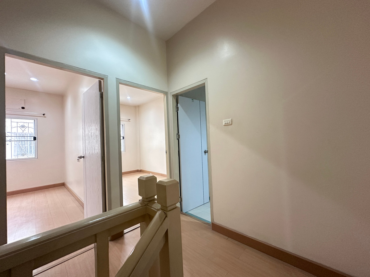 ขายทาวน์โฮมพระราม 5 ราชพฤกษ์ บางกรวย : ปริญลักษณ์ ไลท์ วงแหวนสาทร / 3 ห้องนอน (ขาย), Prinyalucklight Wongwan Sathorn / 3 Bedrooms (FOR SALE) BALL273