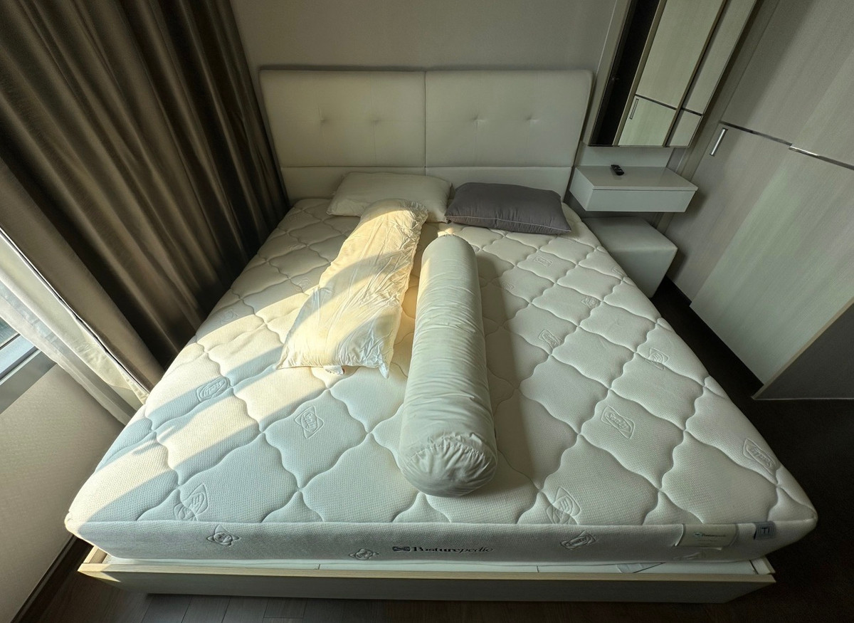 ให้เช่าคอนโดพระราม 9 เพชรบุรีตัดใหม่ RCA : ⚡️Hot Deal⚡️Q asoke 1B1B 38 Sqm 22,000 B ติด Mrt เพชรบุรี สนใจติดต่อพัตเตอร์ 0928895628  line:plustor_ss🔥