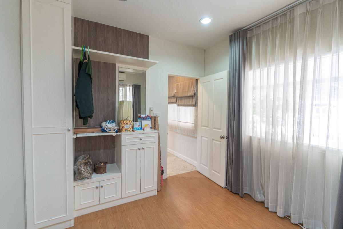 ขายบ้านเกษตรศาสตร์ รัชโยธิน : 🔥ขายด่วน🔥หมู่บ้าน นันทวัน-วัชรพล (ถ.สุขภิบาล 5 ซ.28) 4 ห้องนอน 3 ห้องน้ำ พื้นที่กว้างขวาง พร้อมเข้าอยู่ ❗