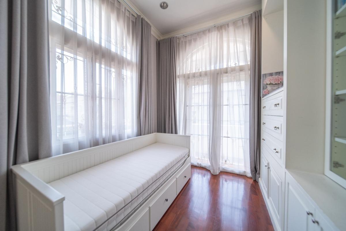 ขายบ้านเกษตรศาสตร์ รัชโยธิน : 🔥ขายด่วน🔥หมู่บ้าน นันทวัน-วัชรพล (ถ.สุขภิบาล 5 ซ.28) 4 ห้องนอน 3 ห้องน้ำ พื้นที่กว้างขวาง พร้อมเข้าอยู่ ❗