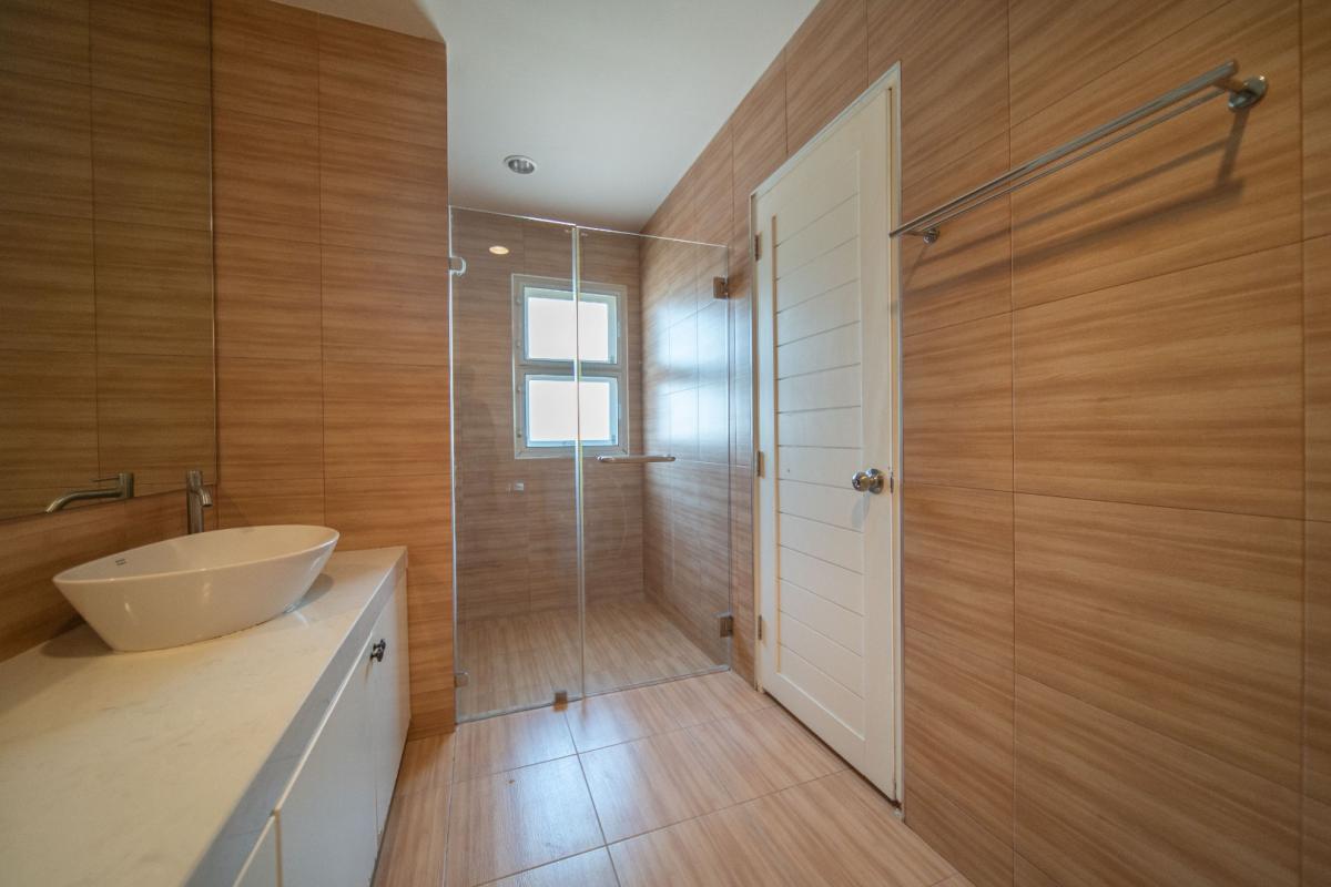 ขายบ้านเกษตรศาสตร์ รัชโยธิน : 🔥ขายด่วน🔥หมู่บ้าน นันทวัน-วัชรพล (ถ.สุขภิบาล 5 ซ.28) 4 ห้องนอน 3 ห้องน้ำ พื้นที่กว้างขวาง พร้อมเข้าอยู่ ❗