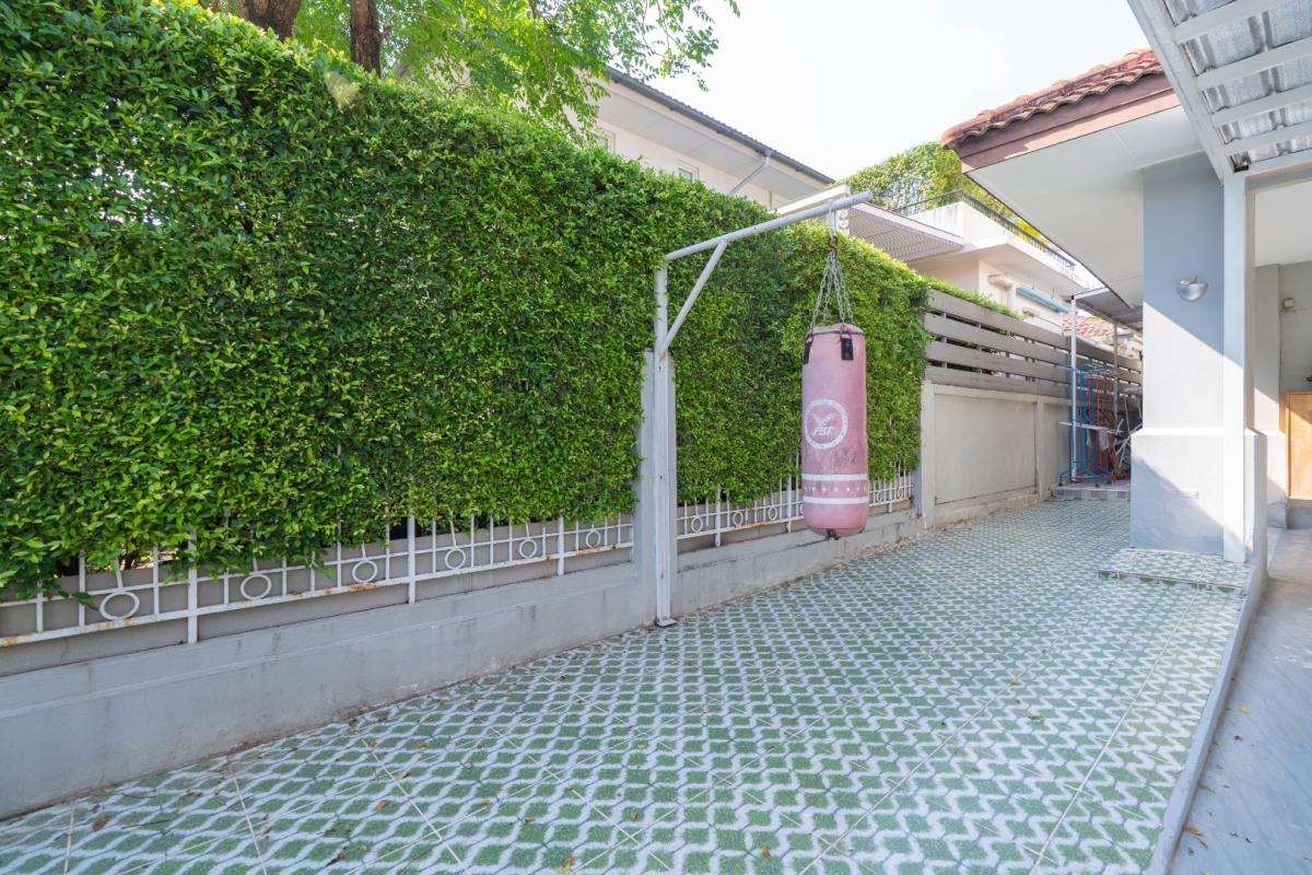 ขายบ้านเกษตรศาสตร์ รัชโยธิน : 🔥ขายด่วน🔥หมู่บ้าน นันทวัน-วัชรพล (ถ.สุขภิบาล 5 ซ.28) 4 ห้องนอน 3 ห้องน้ำ พื้นที่กว้างขวาง พร้อมเข้าอยู่ ❗