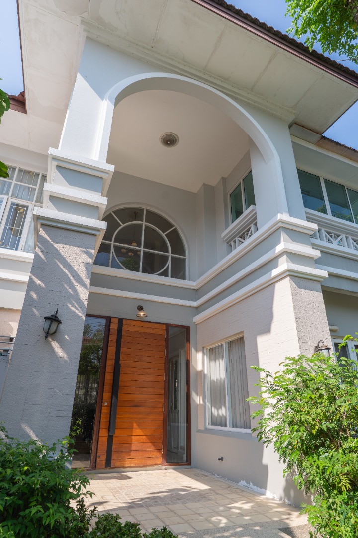 ขายบ้านเกษตรศาสตร์ รัชโยธิน : 🔥ขายด่วน🔥หมู่บ้าน นันทวัน-วัชรพล (ถ.สุขภิบาล 5 ซ.28) 4 ห้องนอน 3 ห้องน้ำ พื้นที่กว้างขวาง พร้อมเข้าอยู่ ❗