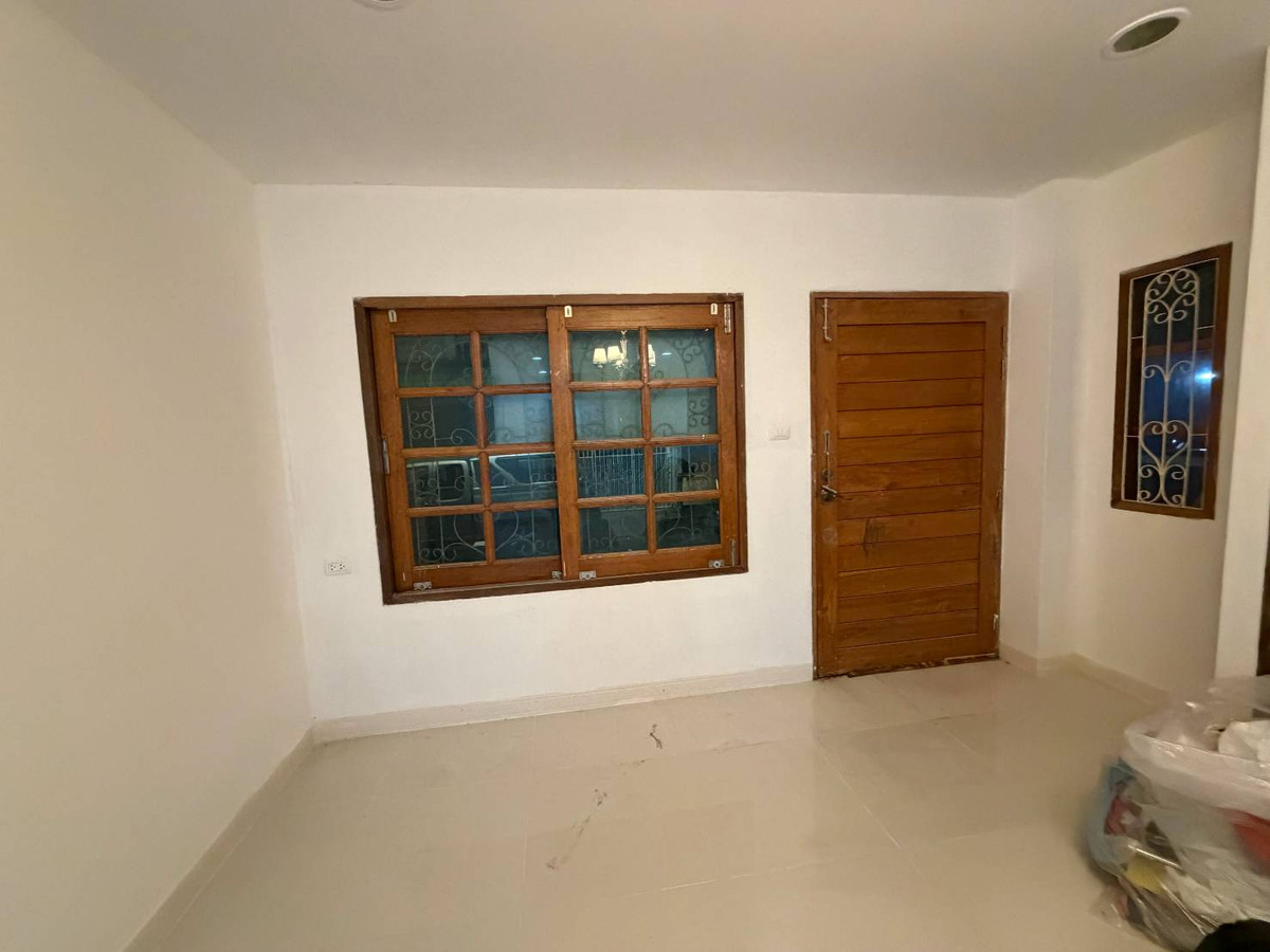 ขายทาวน์โฮมรามคำแหง หัวหมาก : บ้านบดินทรรักษา วังทองหลาง  / 2 ห้องนอน (ขาย), Baan Bodinthraraksa Wang Thonglang / 2 Bedrooms (FOR SALE) JANE020