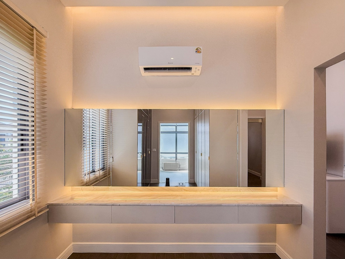 For SaleHousePattanakan, Srinakarin : Narasiri Krungthep Kreetha / 4 Bedrooms (FOR SALE) BZD151