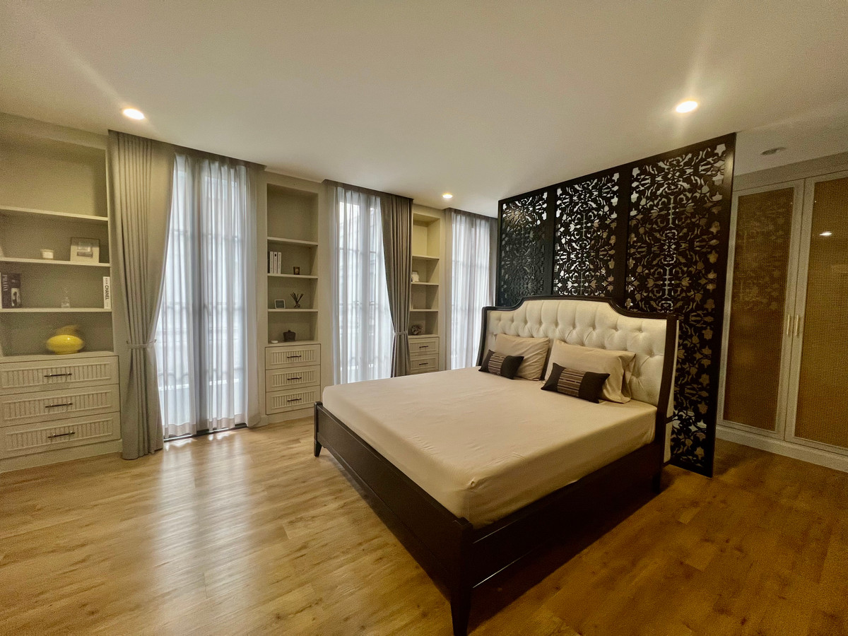 ขายนวมินทร์ รามอินทรา : ขายด่วน บ้านแฝดหรู 3 ชั้น Eton Residence เกษตร–นวมินทร์ – รามอินทรา | บ้านใหม่ไม่เคยเข้าอยู่ | ตกแต่งบิวอินกว่า 3 ล้านบาท