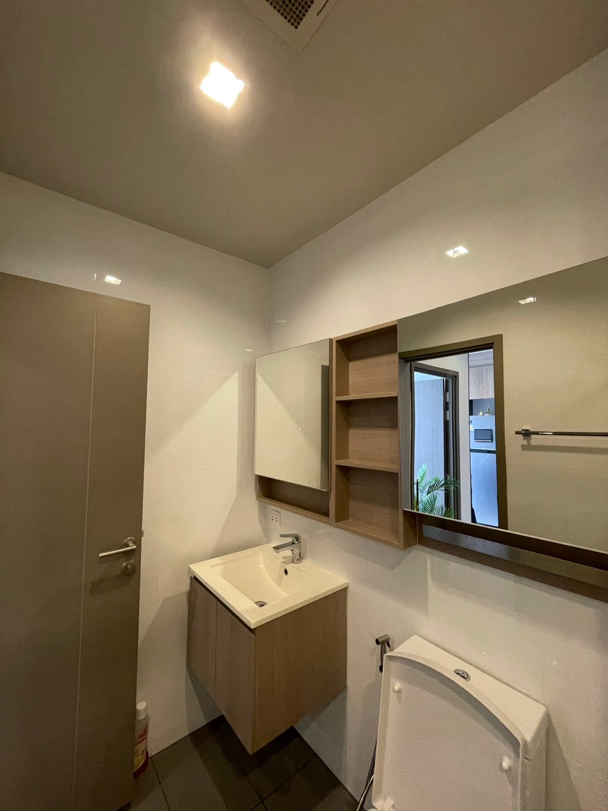 For RentCondoBang Sue, Wong Sawang, Tao Pun : For Rent ✨ THE LINE Wongsawang ✨ Fully furnished with appliances, near MRT Wongsawang.