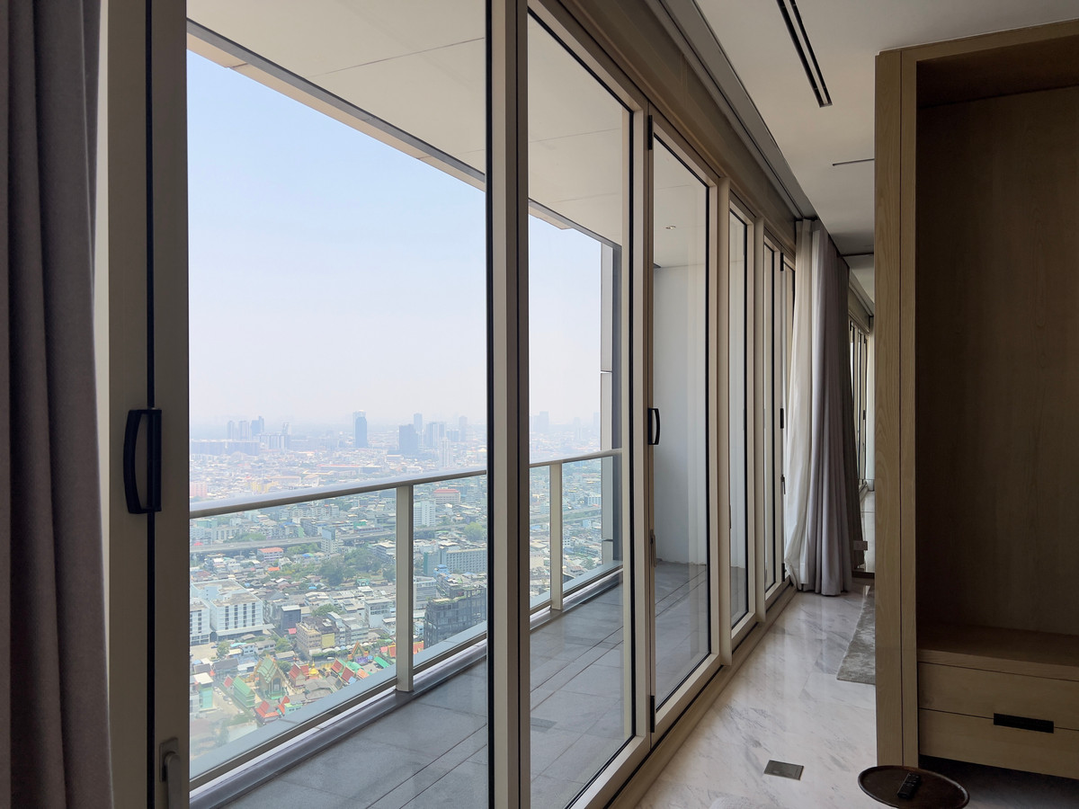 For RentCondoSathorn, Narathiwat : 🔥 2-BEDROOM SIZE AT 1-BEDROOM PRICE | Four Seasons Private Residences | 39th Floor | 116 sq.m Full Minotti Interior | ฿170,000/Month 🔑 Keys Ready – Move In Today!