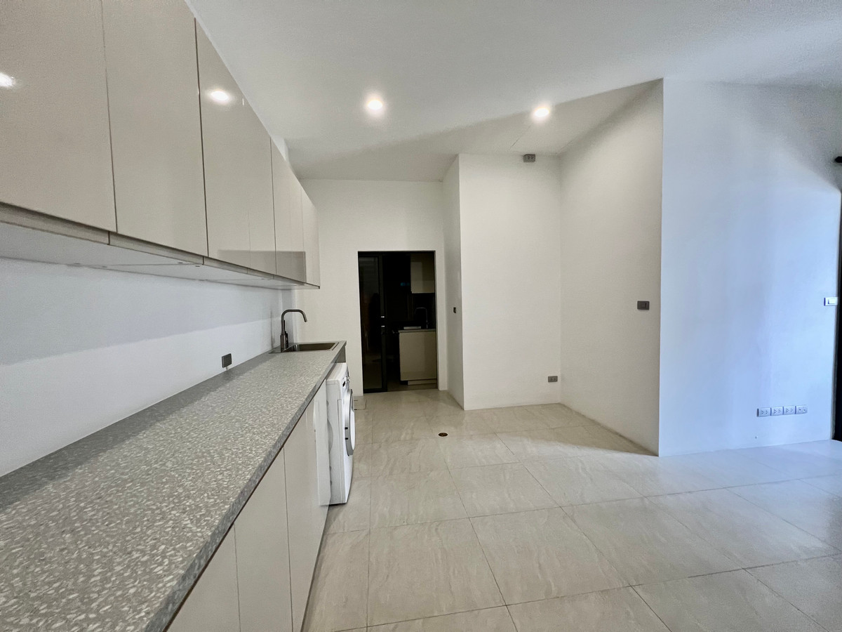 ขายนวมินทร์ รามอินทรา : ขายด่วน บ้านแฝดหรู 3 ชั้น Eton Residence เกษตร–นวมินทร์ – รามอินทรา | บ้านใหม่ไม่เคยเข้าอยู่ | ตกแต่งบิวอินกว่า 3 ล้านบาท