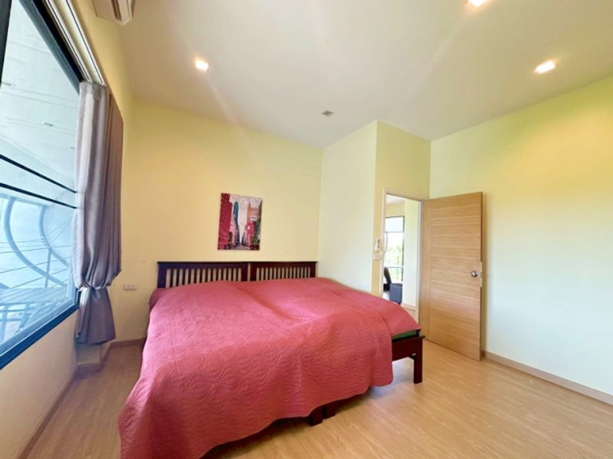 ขายอาคารพาณิชย์ชะอำ เพชรบุรี : ขาย กิจการ บ้านรังนกนางแอ่น พร้อมรายได้ ทำเล บ้านบางตะบูน ตำบล บางครก อำเภอ บ้านแหลม เพชรบุรี