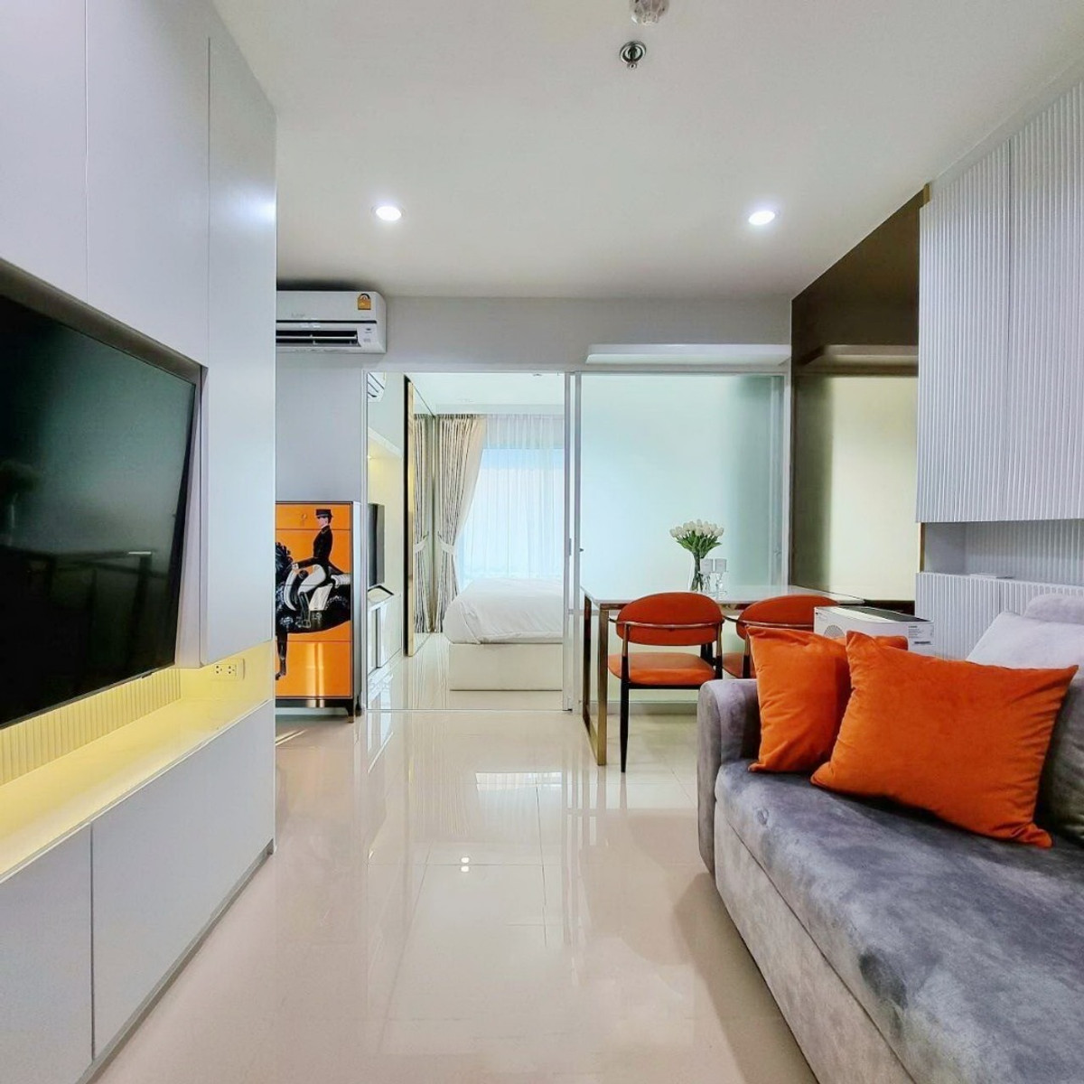 ให้เช่าคอนโดพระราม 9 เพชรบุรีตัดใหม่ RCA : ✅ LP9R125 ✅ Line : @p2nproperty