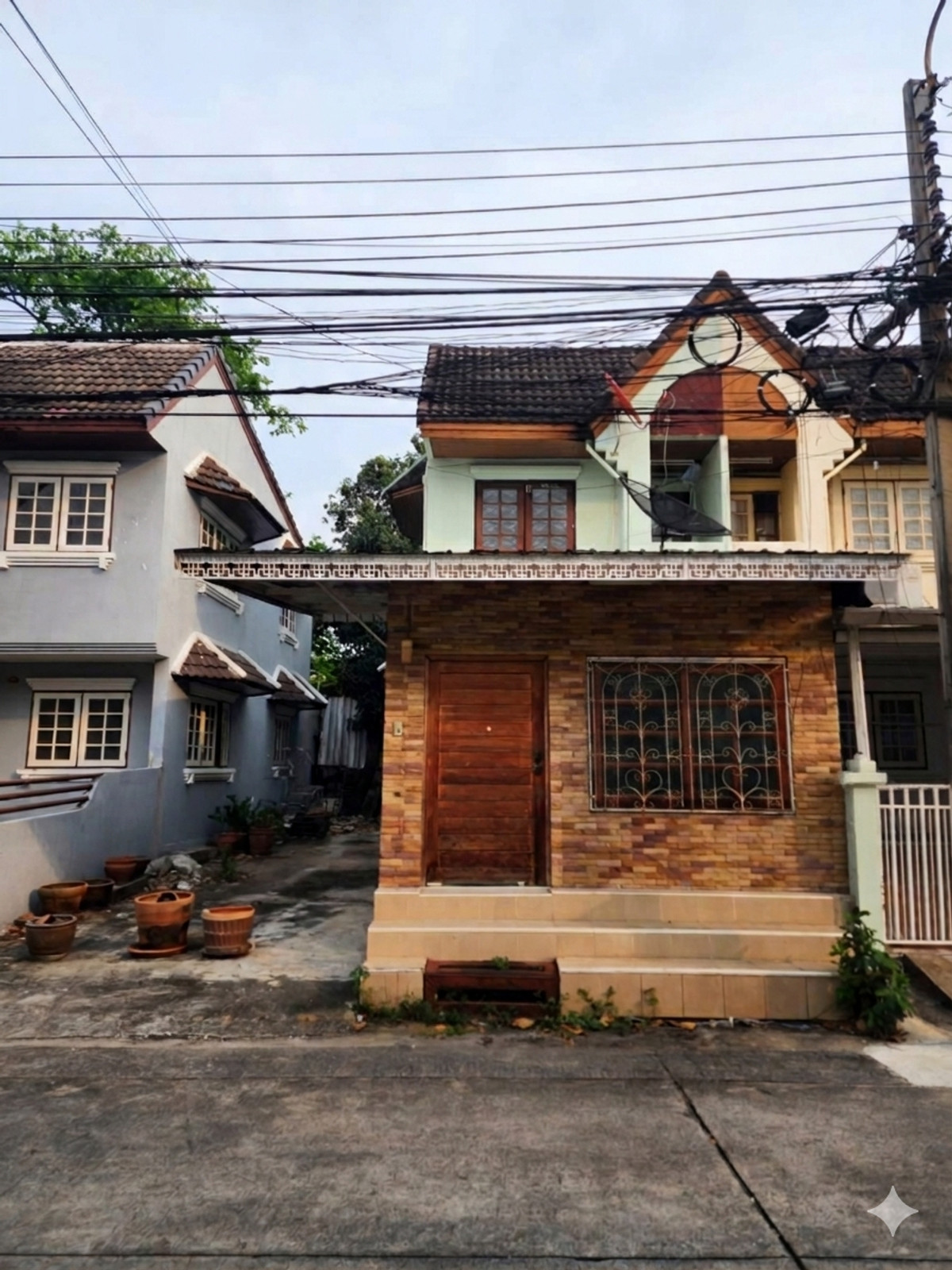 For SaleTownhomeRamkhamhaeng, Hua Mak : Baan Bodinthraraksa Wang Thonglang / 2 Bedrooms (FOR SALE) JANE020