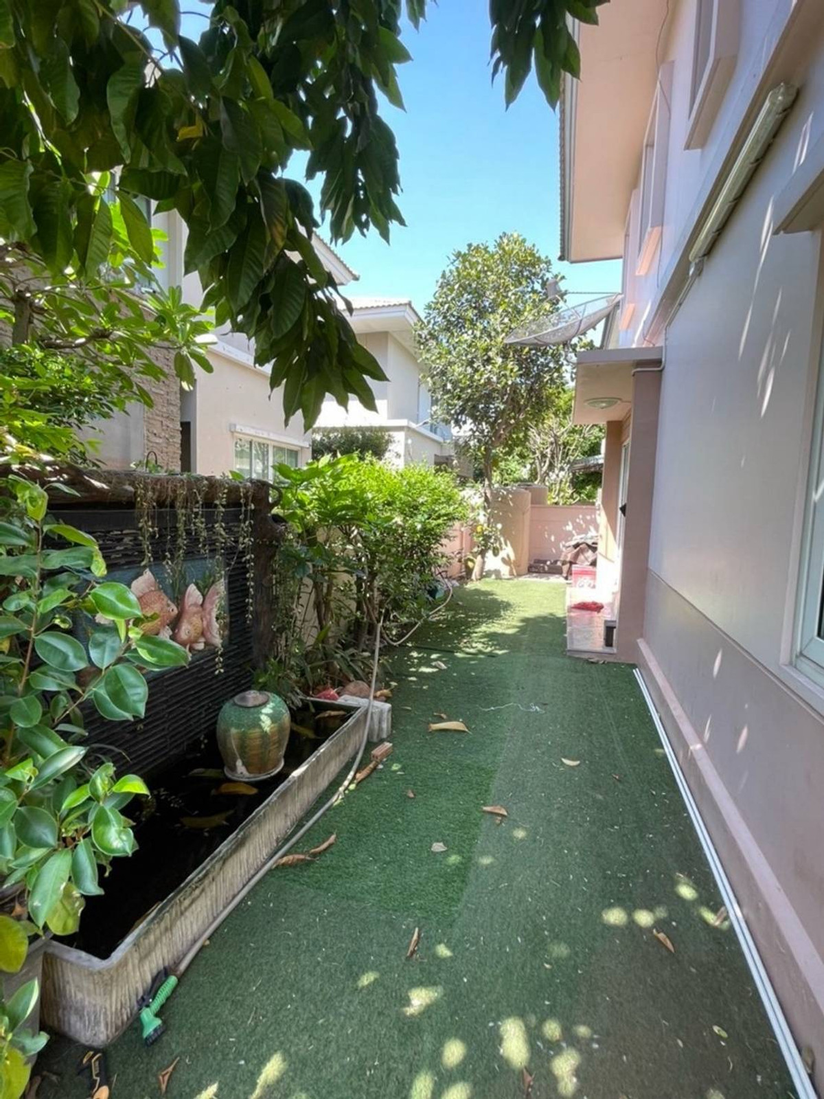 For RentHouseNonthaburi, Bang Yai, Bangbuathong : Townhome for rent, Pruksa Village Scenery 28 Bang Yai, near Central Westgate, only 5 minutes.