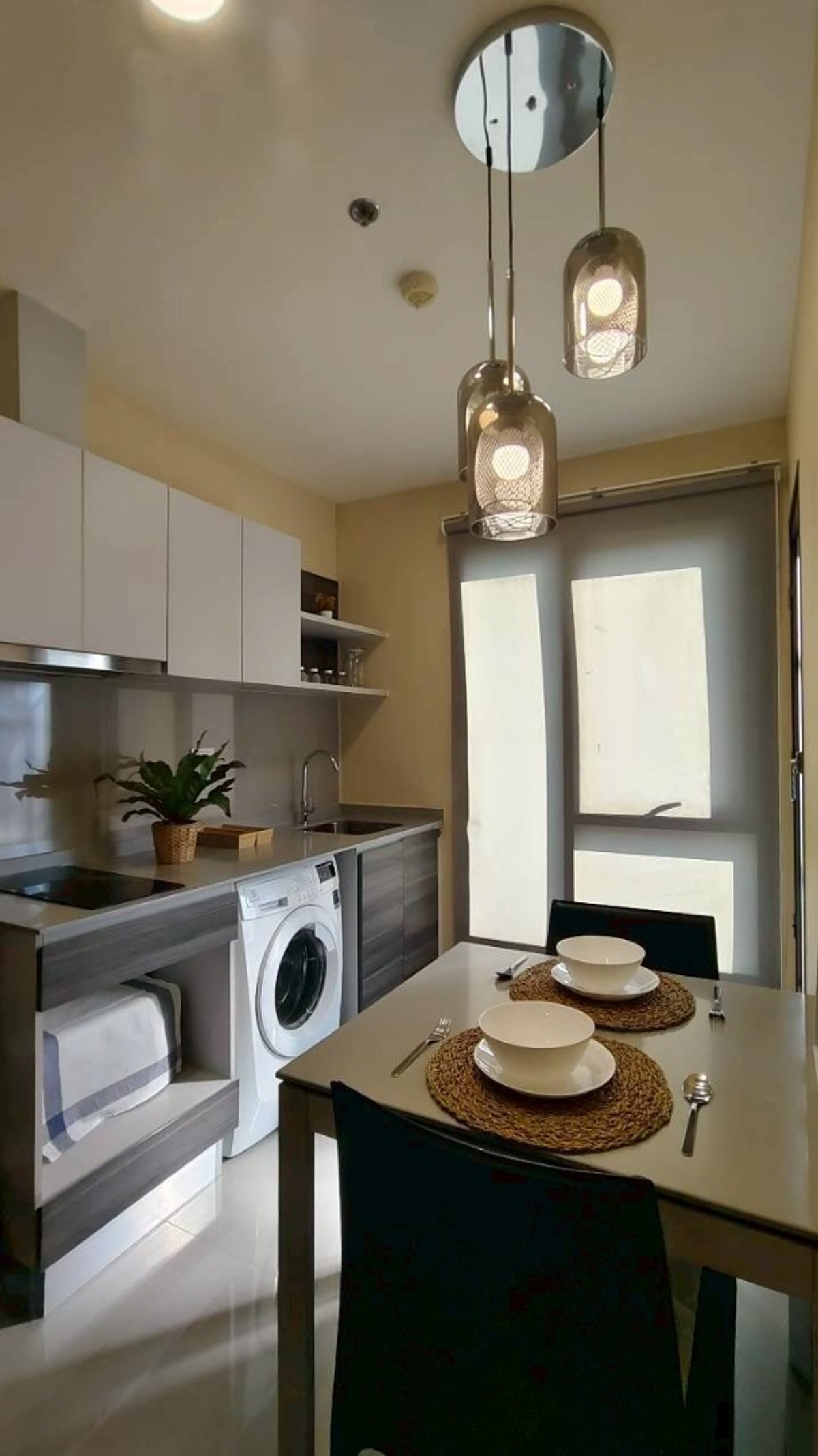 For SaleCondoRatchadapisek, Huaikwang, Suttisan : Centric Ratchada-Huai Khwang | 1BR 32.11 sq.m. Next to MRT Huai Khwang (0 m.), Good Condition | Price 3.29 MB. 📞 065-626-5636 (Kie)