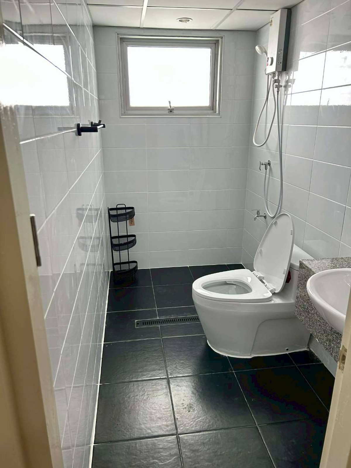 ขายคอนโดพัฒนาการ ศรีนครินทร์ : ✅ S-SPS114 ✅ Line : @p2nproperty