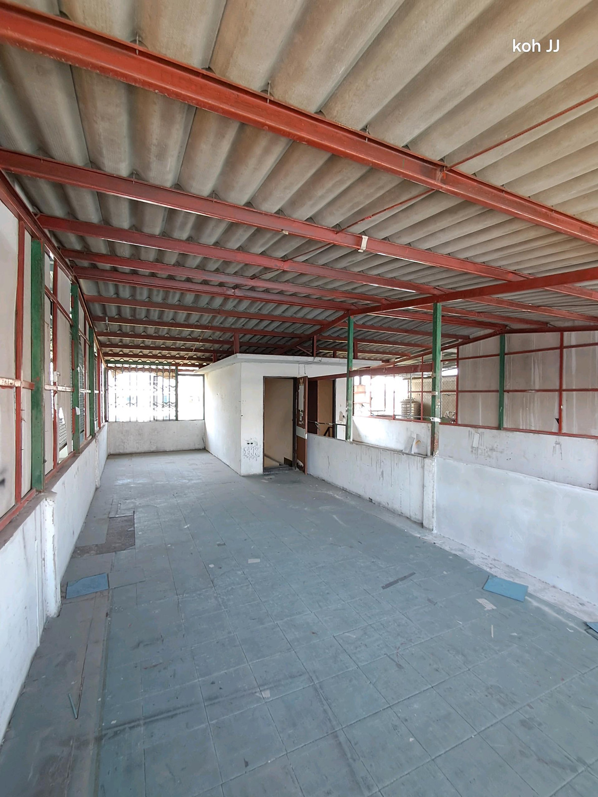 For RentShop HouseSamut Prakan,Samrong : Shophouse for rent, prime location! 4.5 floors, Soi Wat Dan 28 – cheapest price in this area, only 8,500