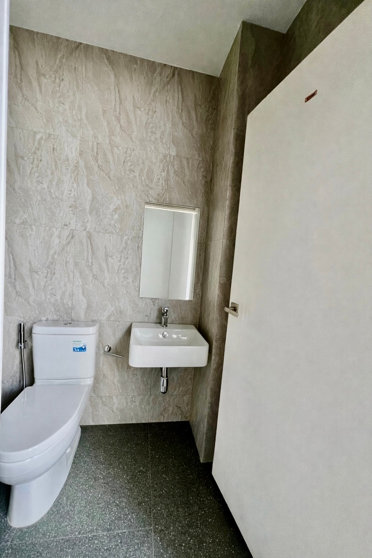 ขายนวมินทร์ รามอินทรา : ขายด่วน บ้านแฝดหรู 3 ชั้น Eton Residence เกษตร–นวมินทร์ – รามอินทรา | บ้านใหม่ไม่เคยเข้าอยู่ | ตกแต่งบิวอินกว่า 3 ล้านบาท