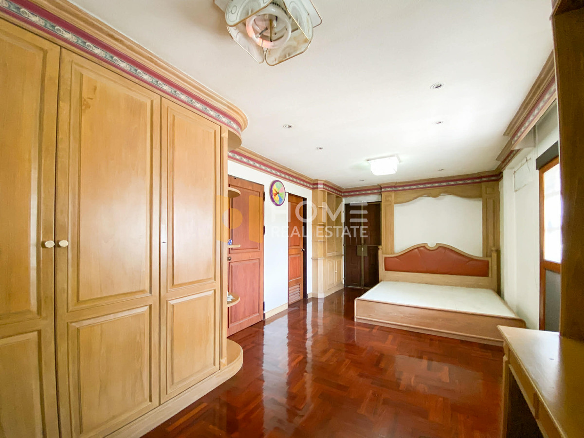 ขายบ้านบางแค เพชรเกษม : บ้านเดี่ยว หมู่บ้านเพชรเกษม 3 / 4 ห้องนอน (ขาย), Single house Phetkasem Village 3 / 4 Bedrooms (FOR SALE) BALL274