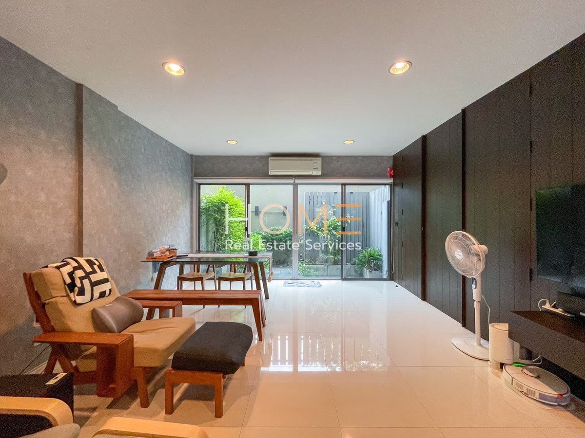 ให้เช่าทาวน์โฮมพัฒนาการ ศรีนครินทร์ : ปล่อยเช่า Fully Furnished  พร้อมอยู่  1 พ.ค. ​69 โนเบิล คิวบ์ พัฒนาการ / 3 ห้องนอน (เช่า), Noble Cube Pattanakarn / 3 Bedrooms (FOR RENT) FON281