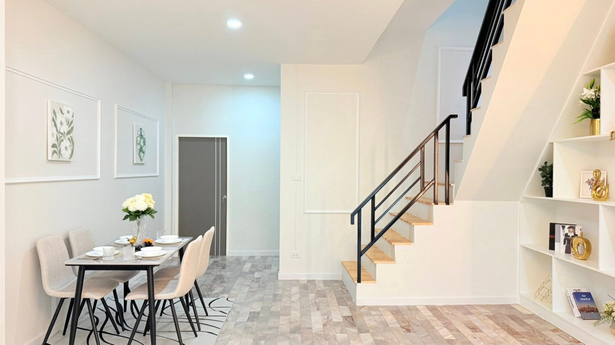 ขายทาวน์โฮมพัทยา บางแสน ชลบุรี สัตหีบ :  ทาวน์โฮม หมู่บ้านเพิ่มศิริ ซอยเขาตาโล / 3 ห้องนอน (ขาย), Townhome Permsiri Village Soi Khao Talo  / 3 Bedrooms (FOR SALE) BEWN108