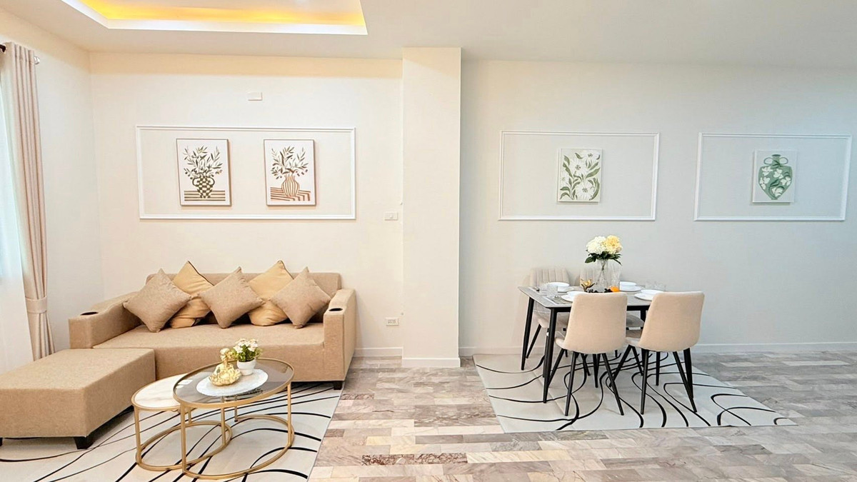 ขายทาวน์โฮมพัทยา บางแสน ชลบุรี สัตหีบ :  ทาวน์โฮม หมู่บ้านเพิ่มศิริ ซอยเขาตาโล / 3 ห้องนอน (ขาย), Townhome Permsiri Village Soi Khao Talo  / 3 Bedrooms (FOR SALE) BEWN108