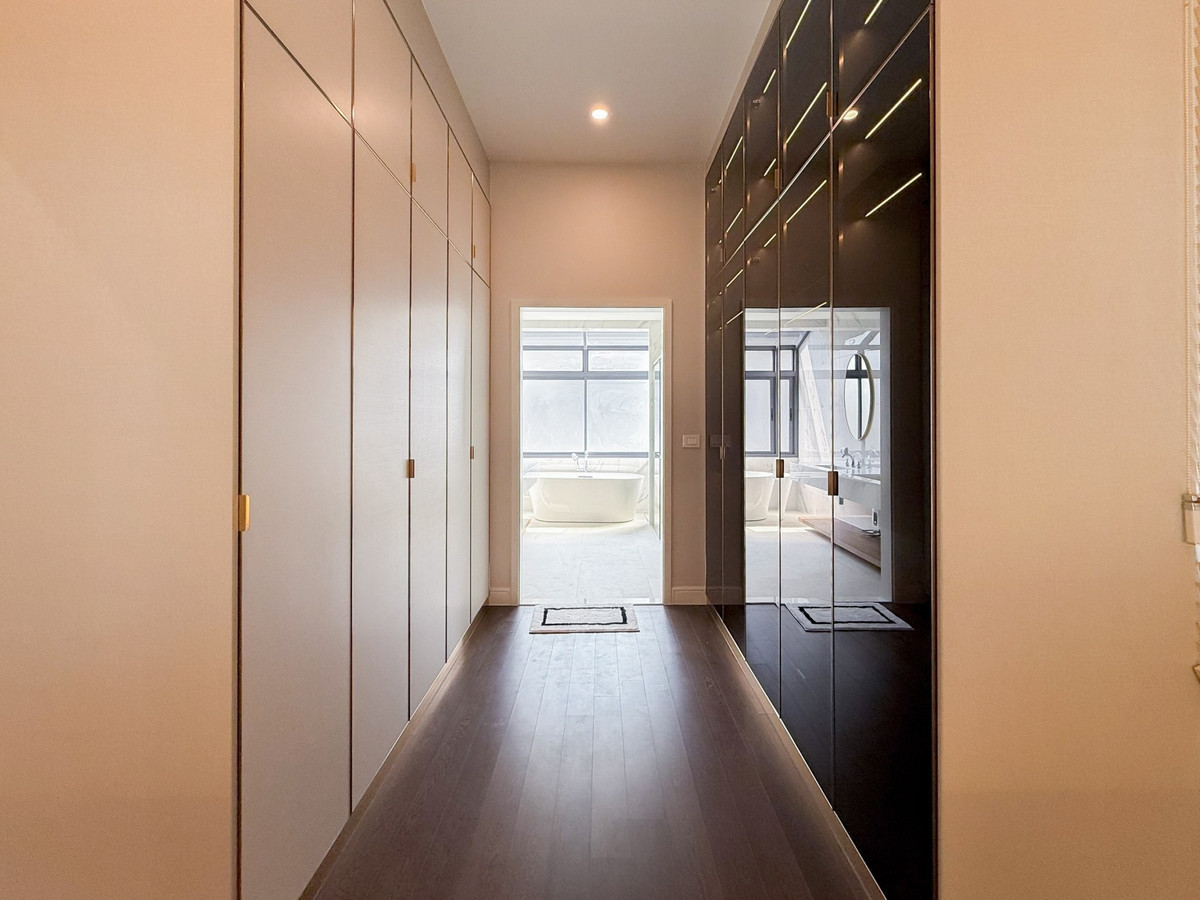 For SaleHousePattanakan, Srinakarin : Narasiri Krungthep Kreetha / 4 Bedrooms (FOR SALE) BZD151