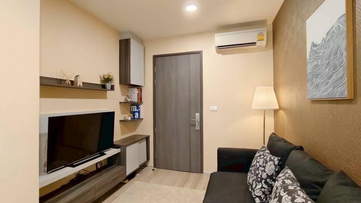 For SaleCondoRatchadapisek, Huaikwang, Suttisan : Centric Ratchada-Huai Khwang | 1BR 32.11 sq.m. Next to MRT Huai Khwang (0 m.), Good Condition | Price 3.29 MB. 📞 065-626-5636 (Kie)