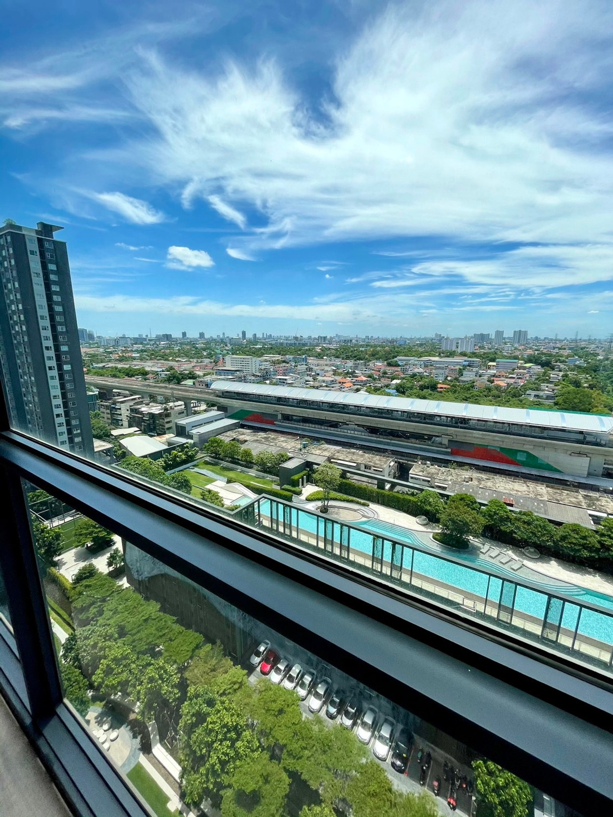 For RentCondoBang Sue, Wong Sawang, Tao Pun : For Rent ✨ THE LINE Wongsawang ✨ Fully furnished with appliances, near MRT Wongsawang.