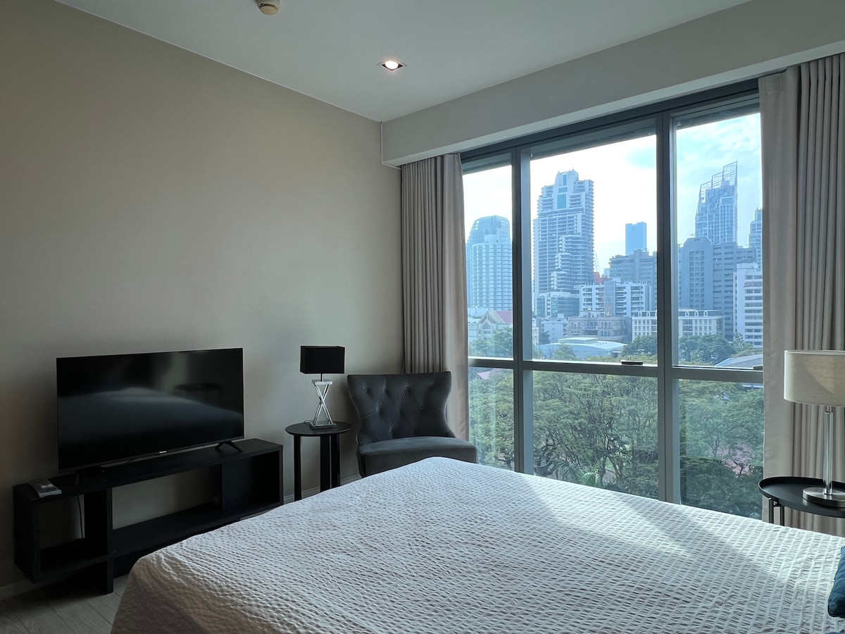 ให้เช่าคอนโดสุขุมวิท อโศก ทองหล่อ : ห้องสตูดิโอ วิวเมือง ใจกลางอโศก ใกล้รถไฟฟ้า