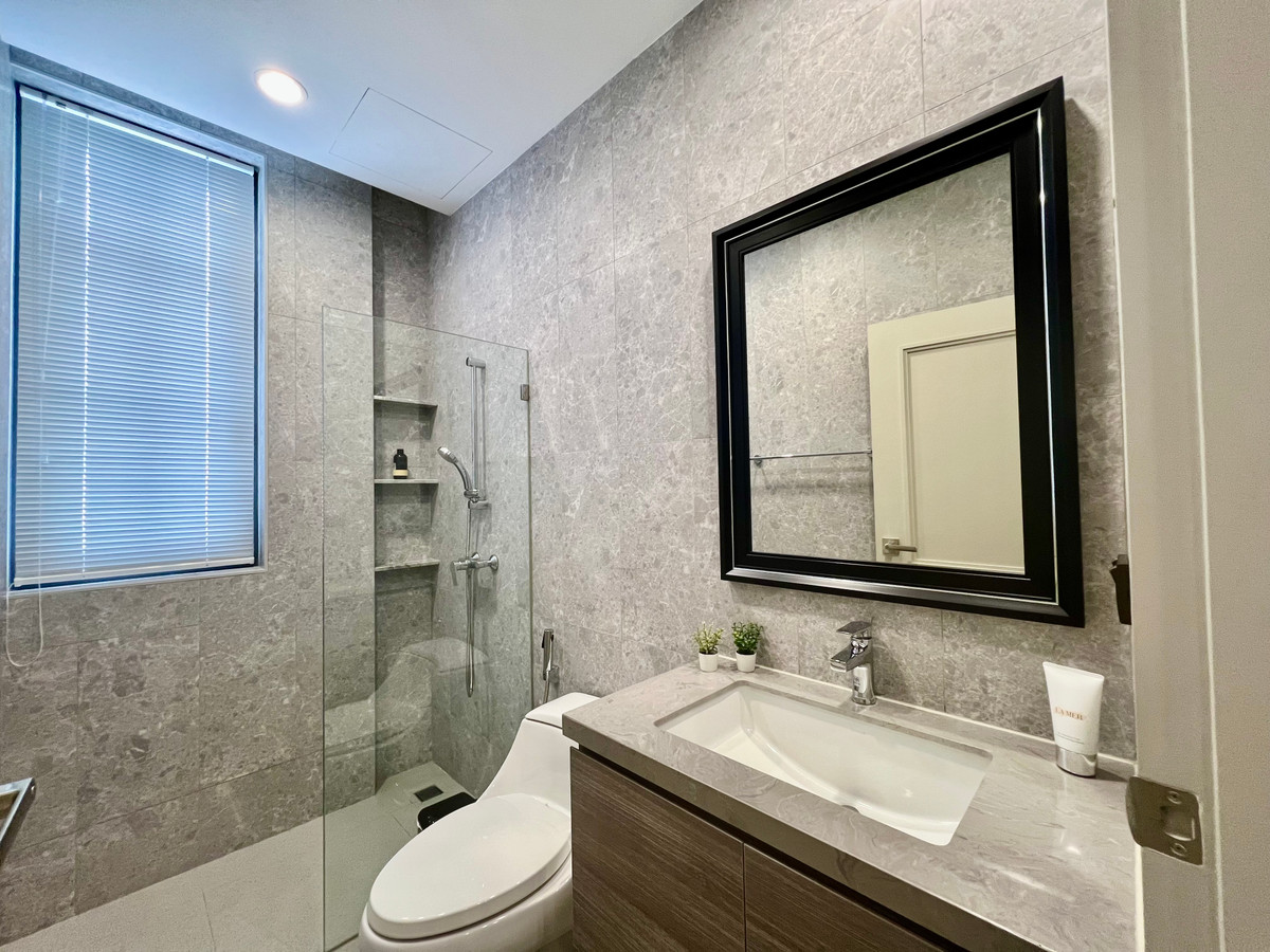 ขายนวมินทร์ รามอินทรา : ขายด่วน บ้านแฝดหรู 3 ชั้น Eton Residence เกษตร–นวมินทร์ – รามอินทรา | บ้านใหม่ไม่เคยเข้าอยู่ | ตกแต่งบิวอินกว่า 3 ล้านบาท