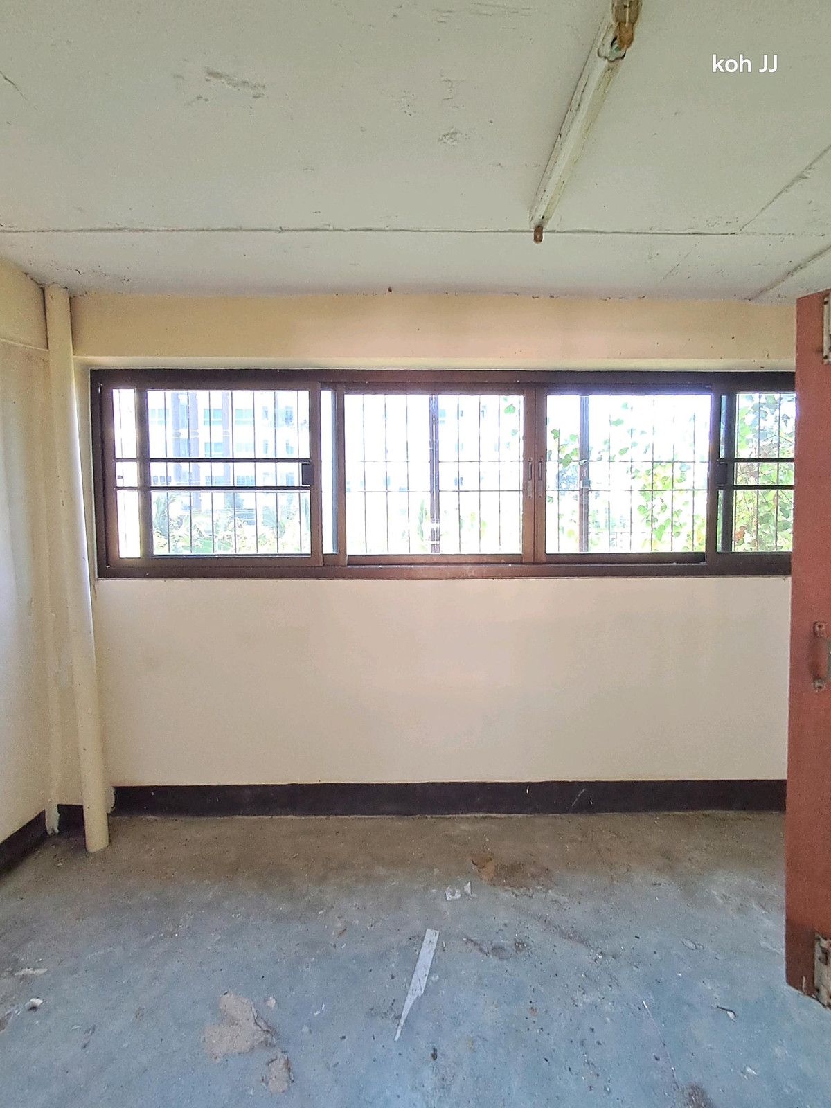 For RentShop HouseSamut Prakan,Samrong : Shophouse for rent, prime location! 4.5 floors, Soi Wat Dan 28 – cheapest price in this area, only 8,500