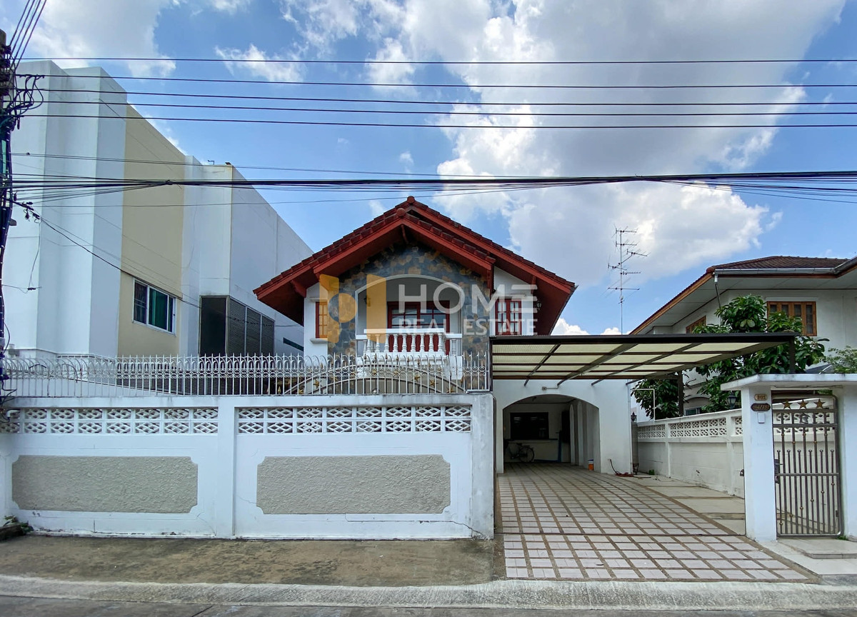 For SaleHouseBang kae, Phetkasem : Single house Phetkasem Village 3 / 4 Bedrooms (FOR SALE) BALL274