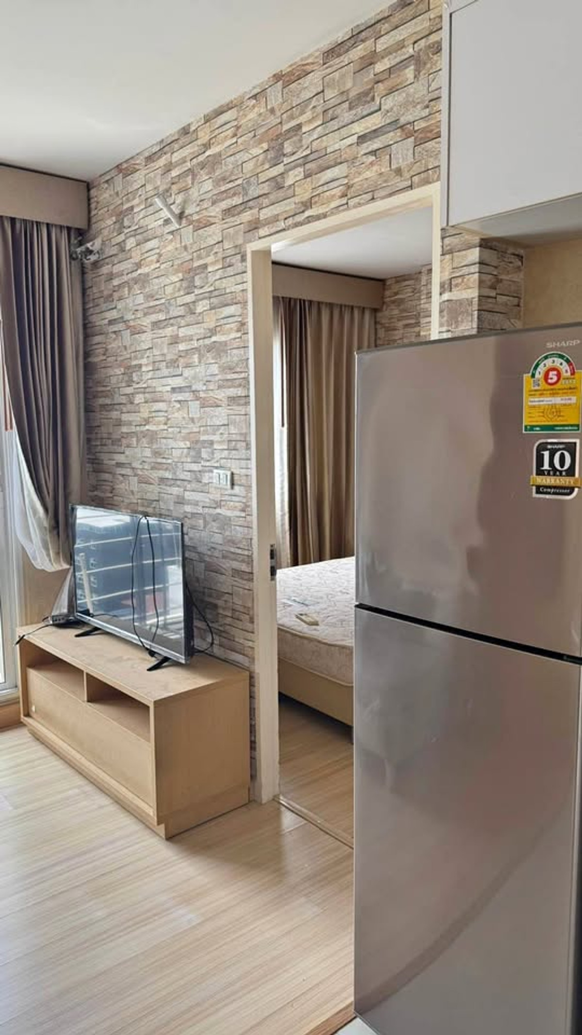 For RentCondoThaphra, Talat Phlu, Wutthakat : 🔥 For rent Bangkok Horizon Ratchada-Tha Phra 🔥 📍 Near BTS Talat Phlu 🚆 Travel to Sathorn only 15 minutes.