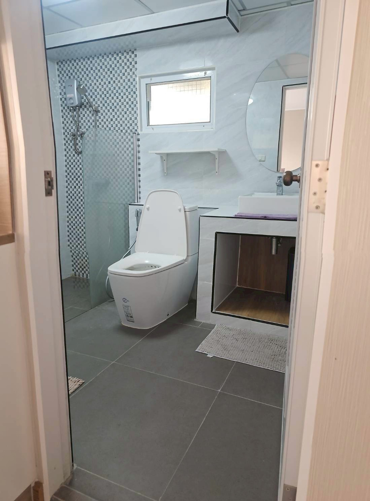 ขายคอนโดสมุทรปราการ สำโรง : “ขาย” 	นูเวลคอนโดมิเนียม ธนาซิตี้ 1 นอน 