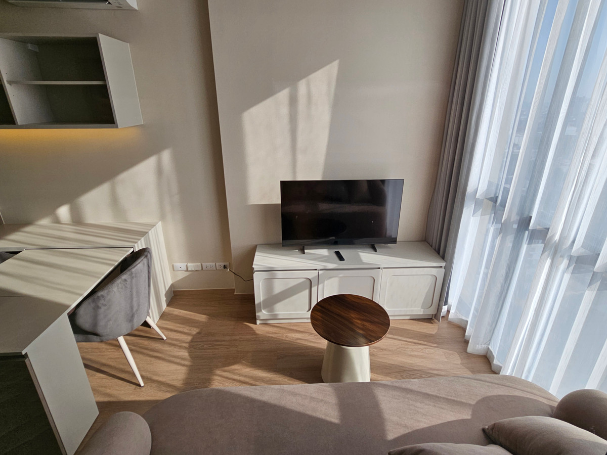 For RentCondoSathorn, Narathiwat : ดิ อิสระ สาทร  ให้เช่า 1 นอน 1 น้ำ พื้นที่ 33 ตรม  25,000 บาท สนใจโทร น้อง 096-2615656 พร้อมให้นัดหมายเข้าชมทุกวัน  The Issara Sathorn for RENT 1bed 1 bath 33 Sq,m price 25,000 Baht   call Nong 096-2615656 Ready to touring everyday   ห้องกว้าง 33 ตรม. พร้