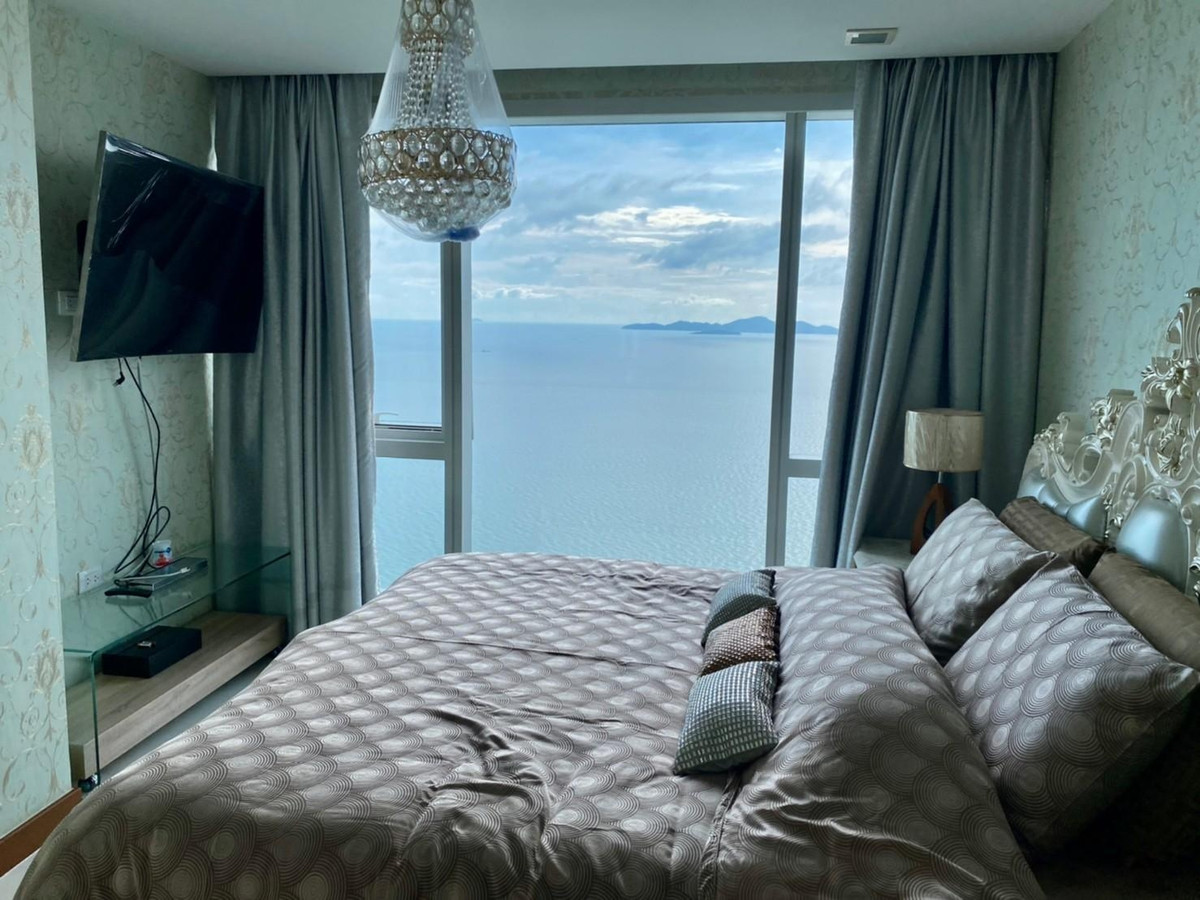 For RentCondoPattaya, Bangsaen, Chonburi : For rent the Palm wongamat beach Front 2bed Direct sea view (S03-1013) 