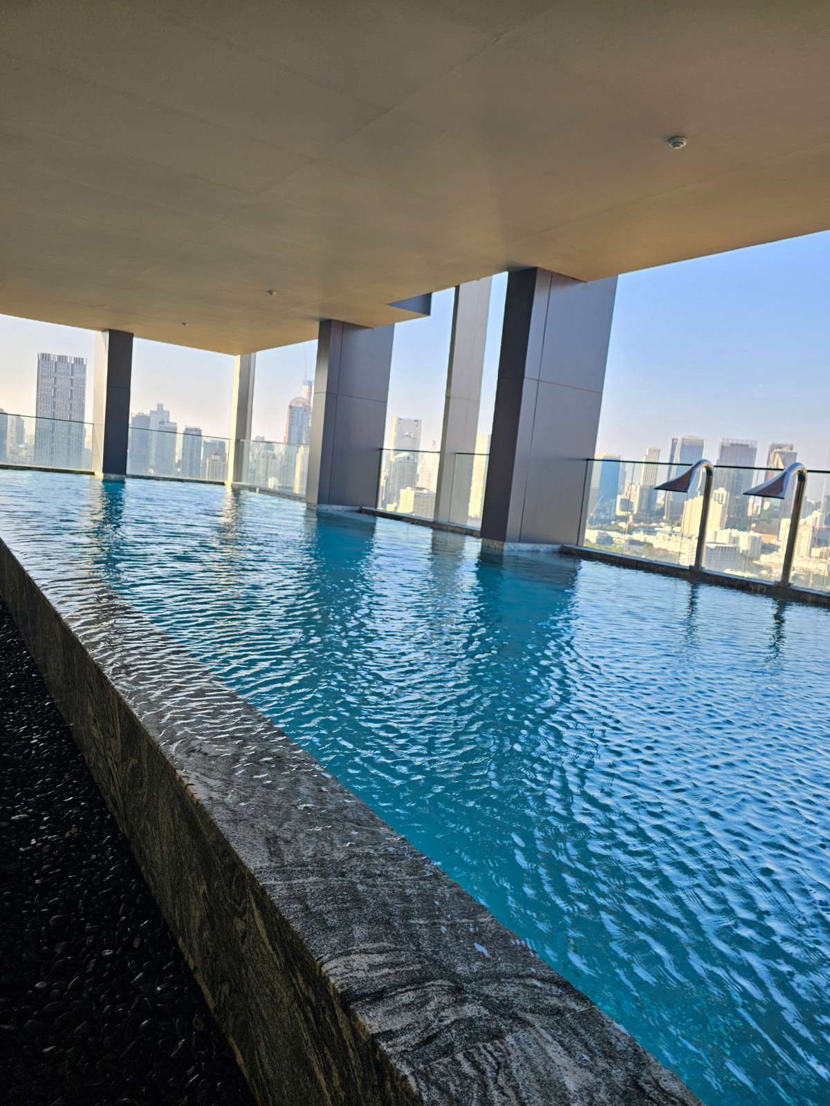 For RentCondoSathorn, Narathiwat : ดิ อิสระ สาทร  ให้เช่า 1+1 นอน 1 น้ำ พื้นที่ 37 ตรม  28,000 บาท สนใจโทร น้อง 096-2615656 พร้อมให้นัดหมายเข้าชมทุกวัน  The Issara Sathorn for RENT 1bed Plus 1 bath 37 Sq,m price 28,000 Baht   call Nong 096-2615656 Ready to touring everyday   ห้องกว้าง 37 ต