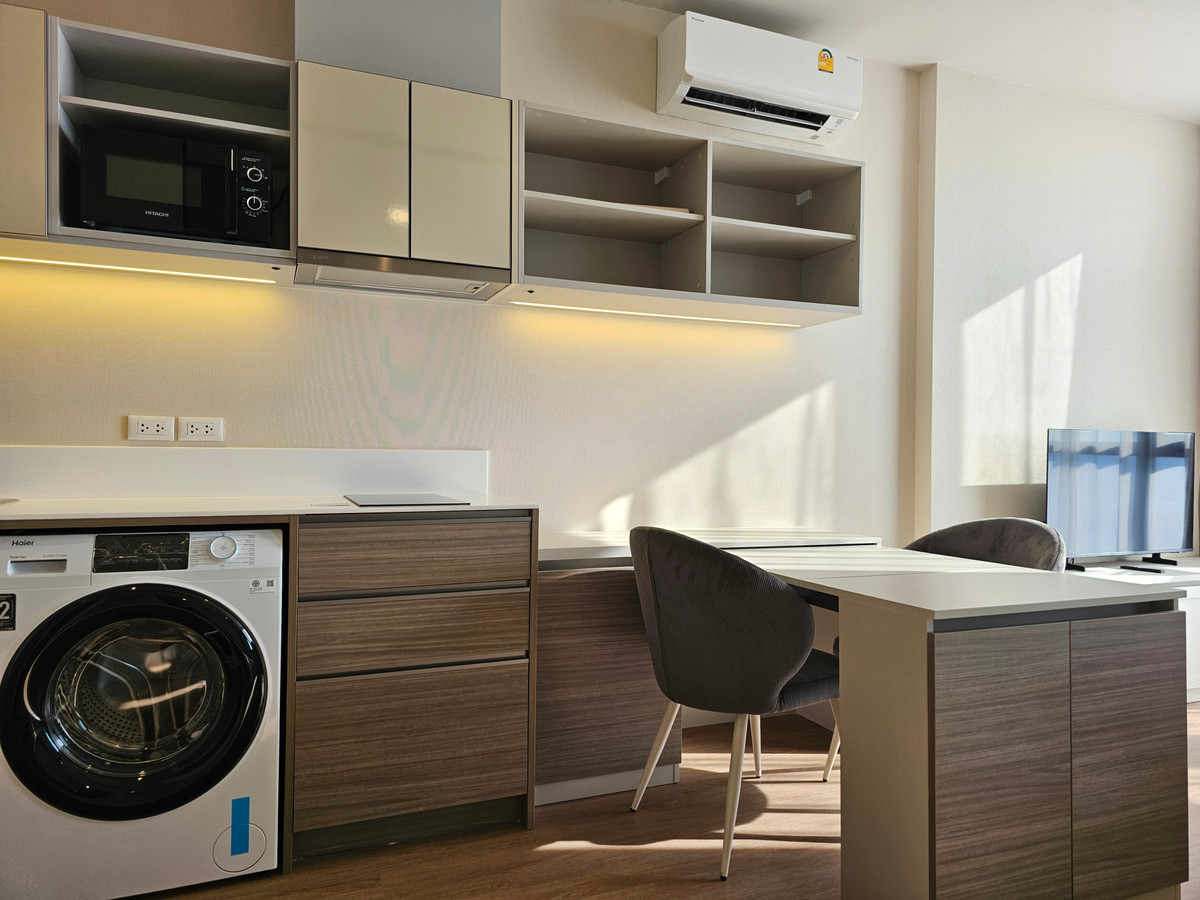 For RentCondoSathorn, Narathiwat : ดิ อิสระ สาทร  ให้เช่า 1 นอน 1 น้ำ พื้นที่ 33 ตรม  25,000 บาท สนใจโทร น้อง 096-2615656 พร้อมให้นัดหมายเข้าชมทุกวัน  The Issara Sathorn for RENT 1bed 1 bath 33 Sq,m price 25,000 Baht   call Nong 096-2615656 Ready to touring everyday   ห้องกว้าง 33 ตรม. พร้