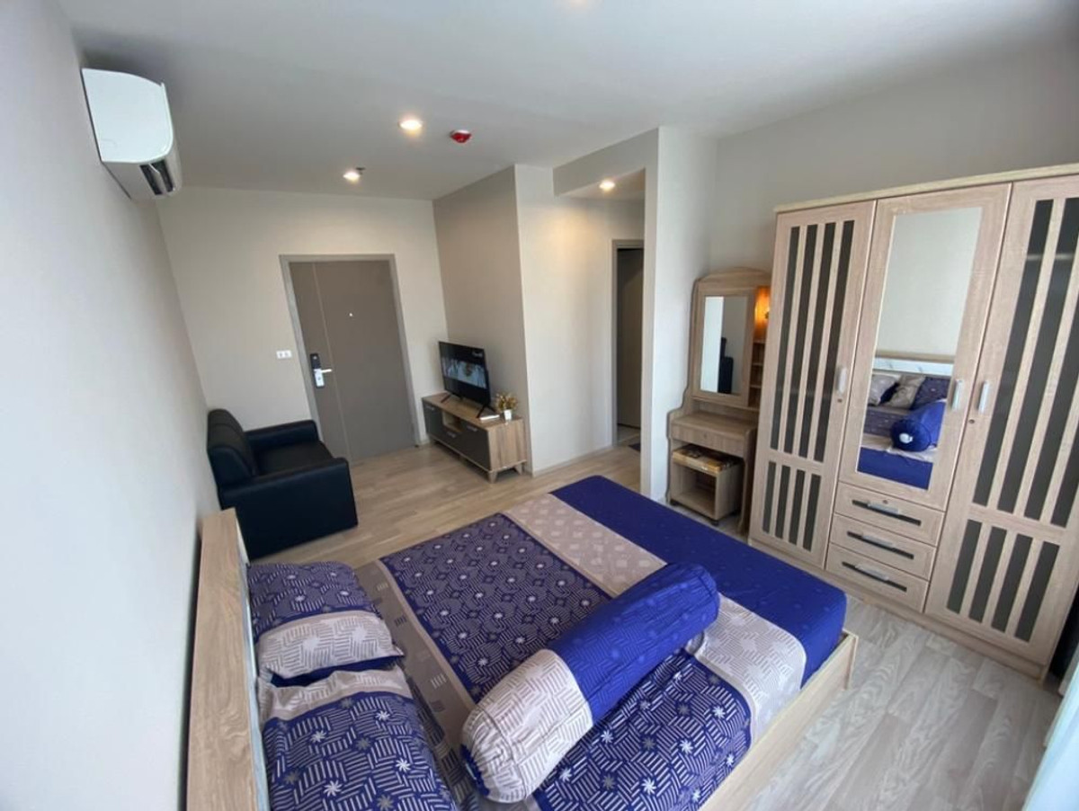 For RentCondoBangna, Bearing, Lasalle : Condo for Rent: Ideo Mobi Sukhumvit East Point Near BTS Bang Na (approx. 250 meters)