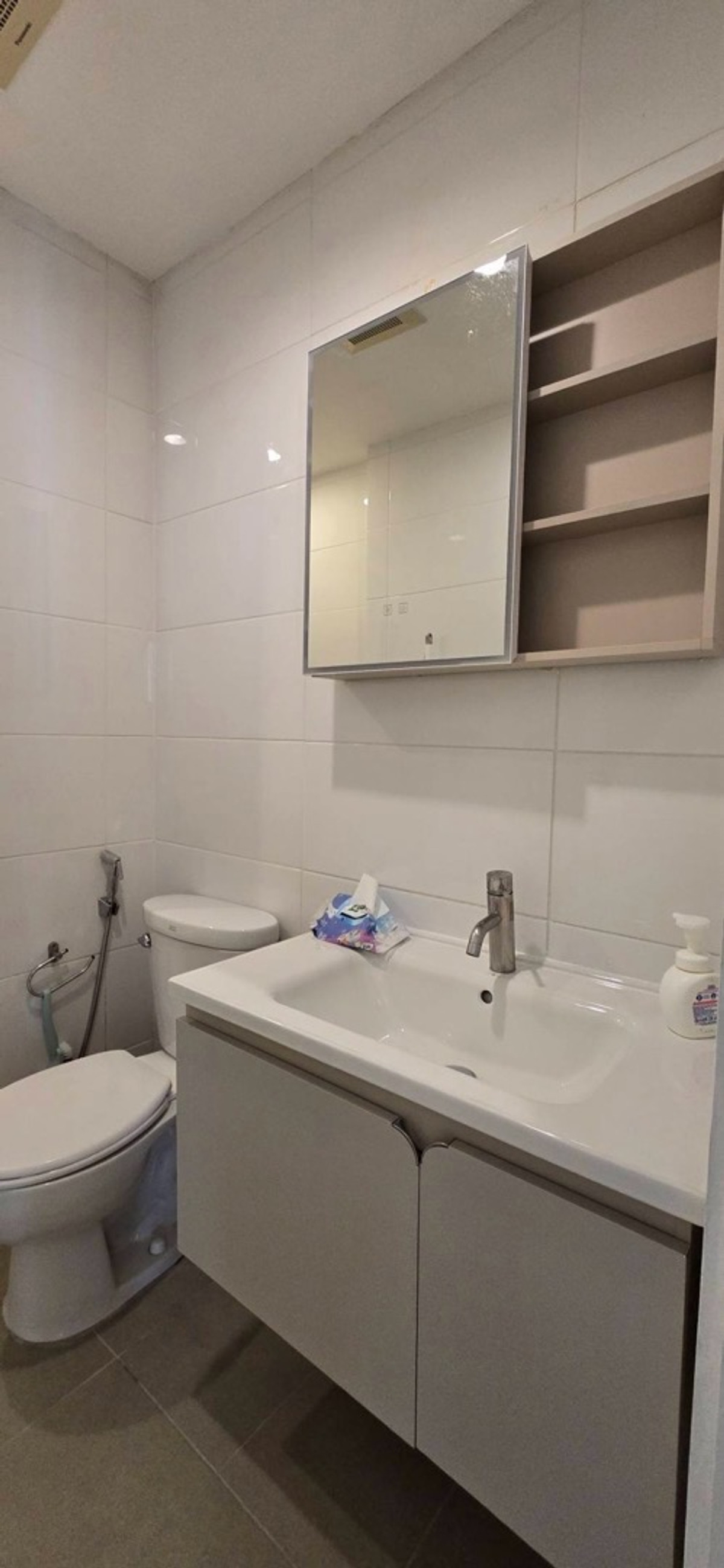 ให้เช่าคอนโดอารีย์ อนุสาวรีย์ : ให้เช่า The Vertical Aree 