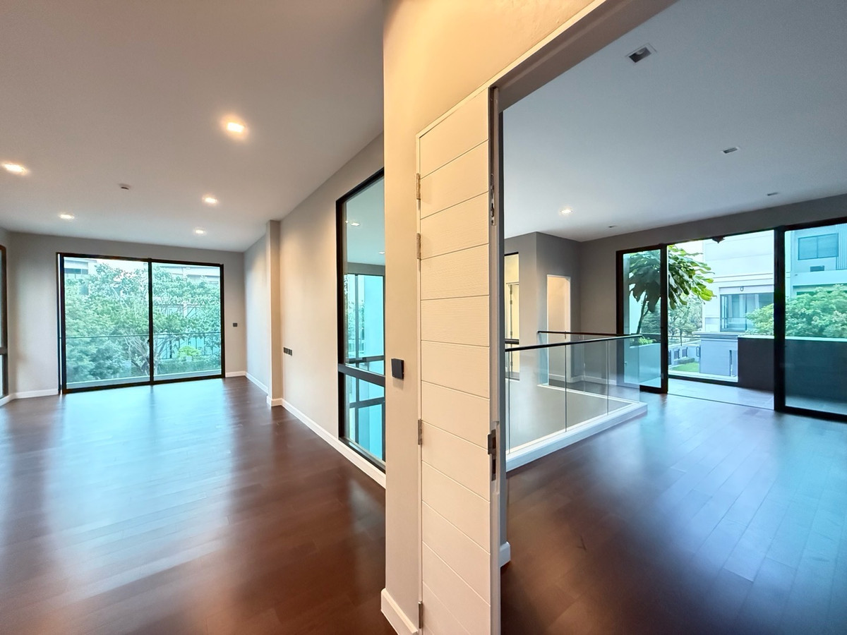 ขายบ้านพุทธมณฑล ศาลายา : Grand Bangkok Boulevard ปิ่นเกล้า-บรมฯ | 155.5sqw. Special plot!