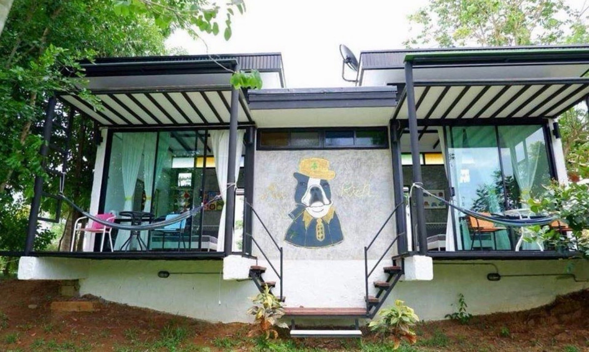 For SaleHotel&Apartment BusinessCha-am Phetchaburi : Riverside Resort Business for Sale in Phetchaburi Near Kaeng Krachan with Existing Customer Base and 50,000 Followers Ready to Operate