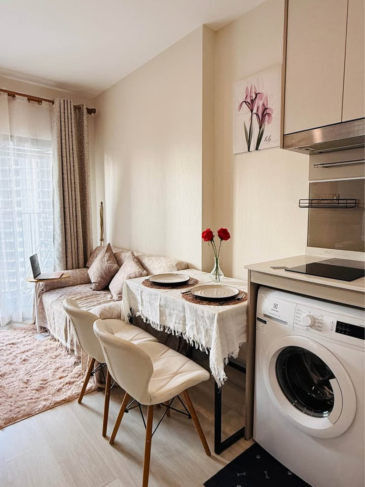 ให้เช่าคอนโดสาทร นราธิวาส : ⭐️ Knightsbridge Prime Sathorn ⭐️ 1 Bed 1 Bath ห้องสวยตกแต่งครบ มีเครื่องใช้ไฟฟ้าพร้อมอยู่