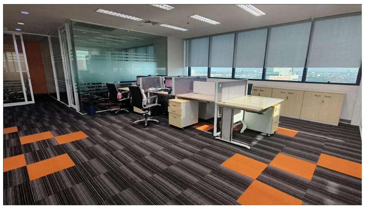 For RentOfficeBangna, Bearing, Lasalle : Office for rent/sale, Central City Tower Building. (next to Central Bangna Department Store) Area size: 186 sq m. Floor: 19