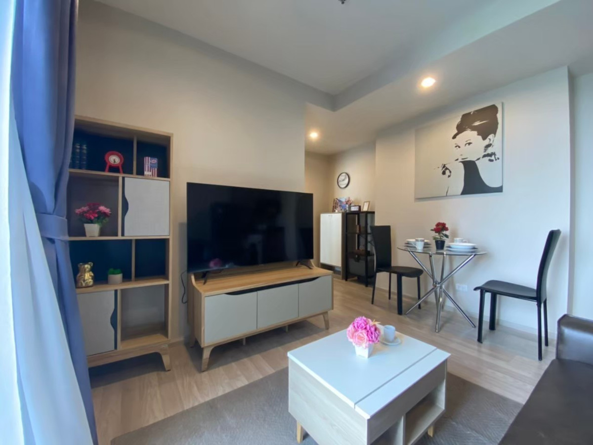 For RentCondoBangna, Bearing, Lasalle : Condo for Rent: Ideo Mobi Sukhumvit East Point Near BTS Bang Na (approx. 250 meters)