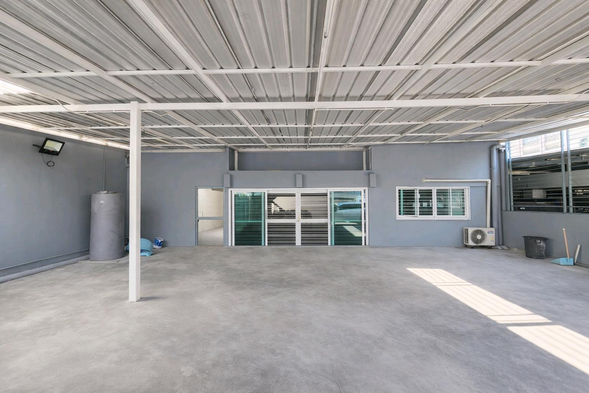 For SaleHouseRamkhamhaeng, Hua Mak : Single house for sale, prime location, Rama 9 Soi 43, near The Nine Department Store 
 ✅️ Rare item