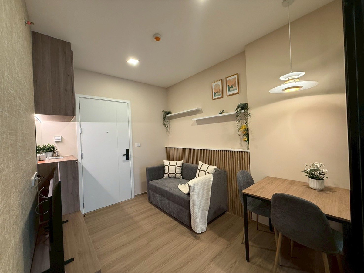 For RentCondoPinklao, Charansanitwong : ⭐️ Chapter One Spark Charan⭐️ 1 bedroom, 1 bathroom, complete furniture and electrical appliances, ready to move.